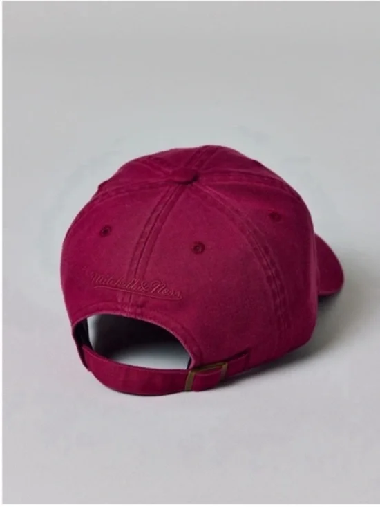 New! Anthropologie Mitchell & Ness NY Yankees New York Baseball Hat Cap NWT - Picture 3 of 4